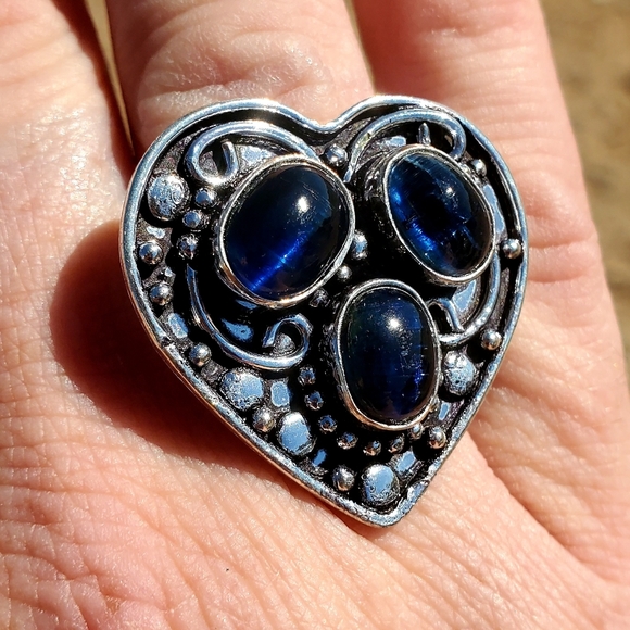 New Amazing Blue Kyanite Heart Shaped 925 Silver Ring. - Picture 9 of 16